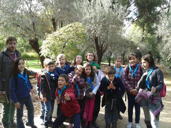 04 Lobatos visitan Jardin Botanico